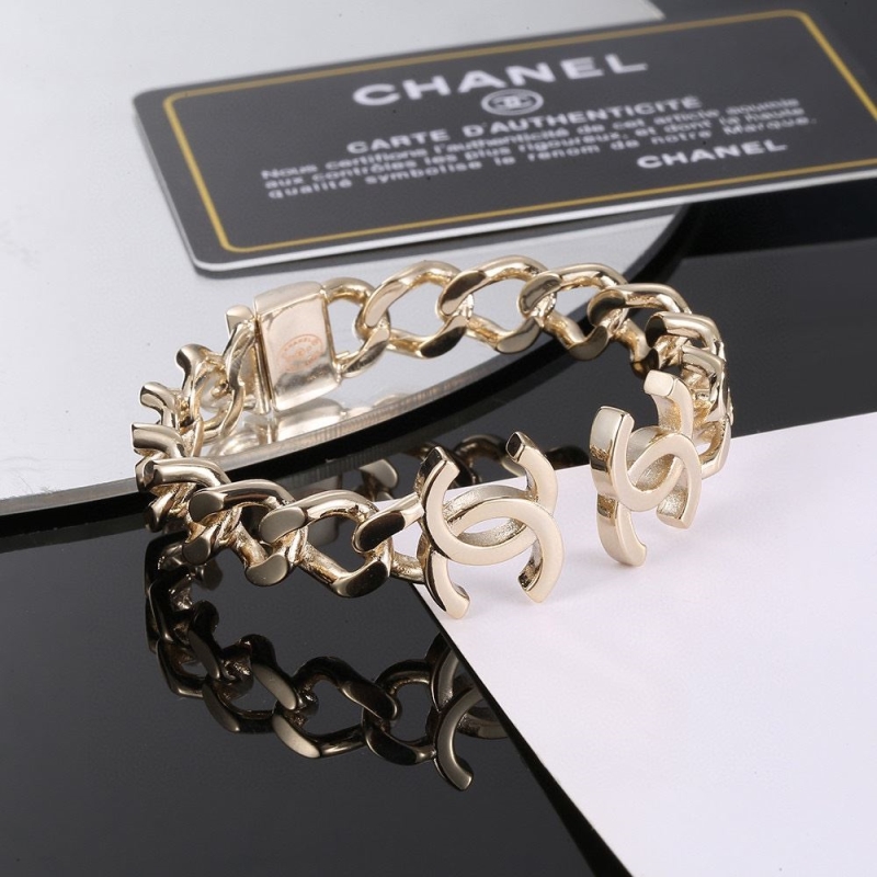 Ch**el bracelets